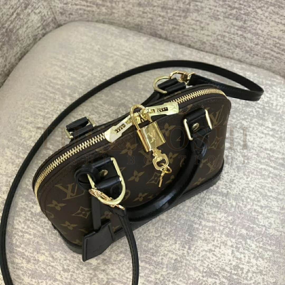 L0vis Vvtt0n LV Women Alma BB Handbag Monogram Canvas-Brown Master Quality