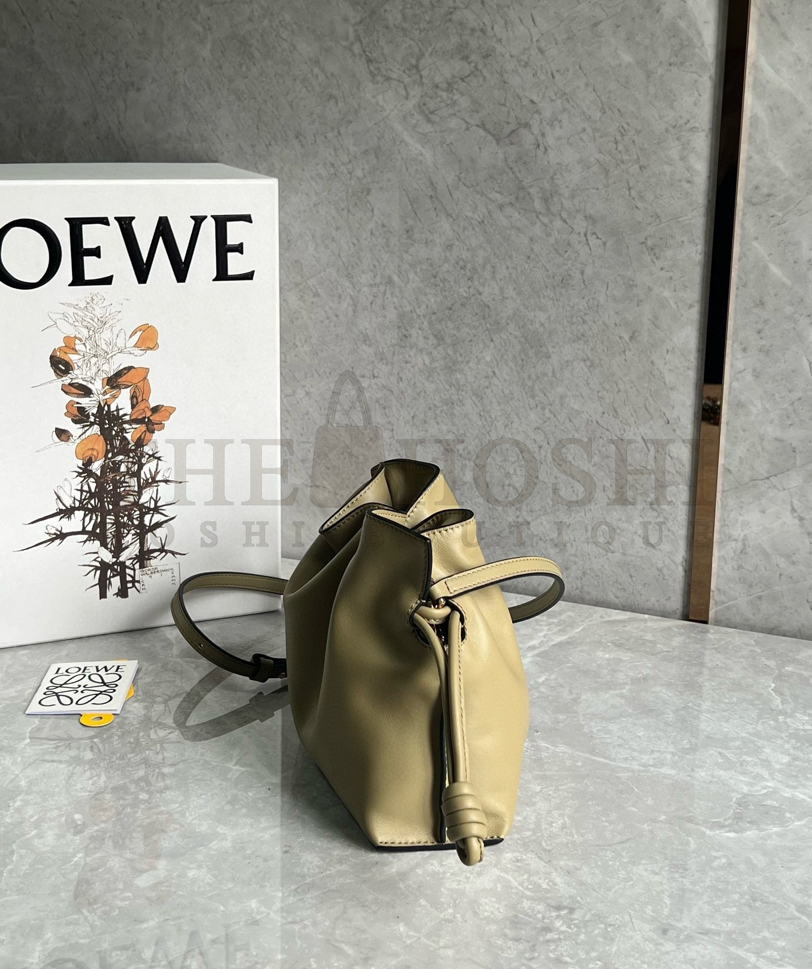 L0ew* Mini Flamenco Clutch Bag in Clay Green Nappa Calfskin Master Quality