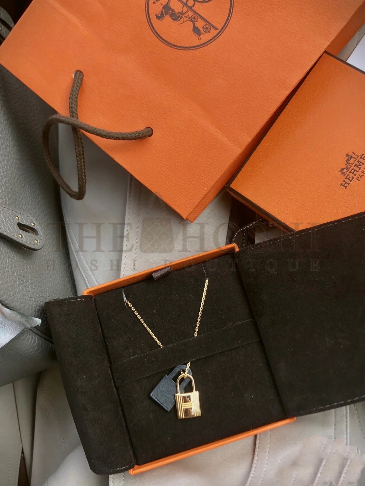 H**me5 Double Lock Necklace Master Quality