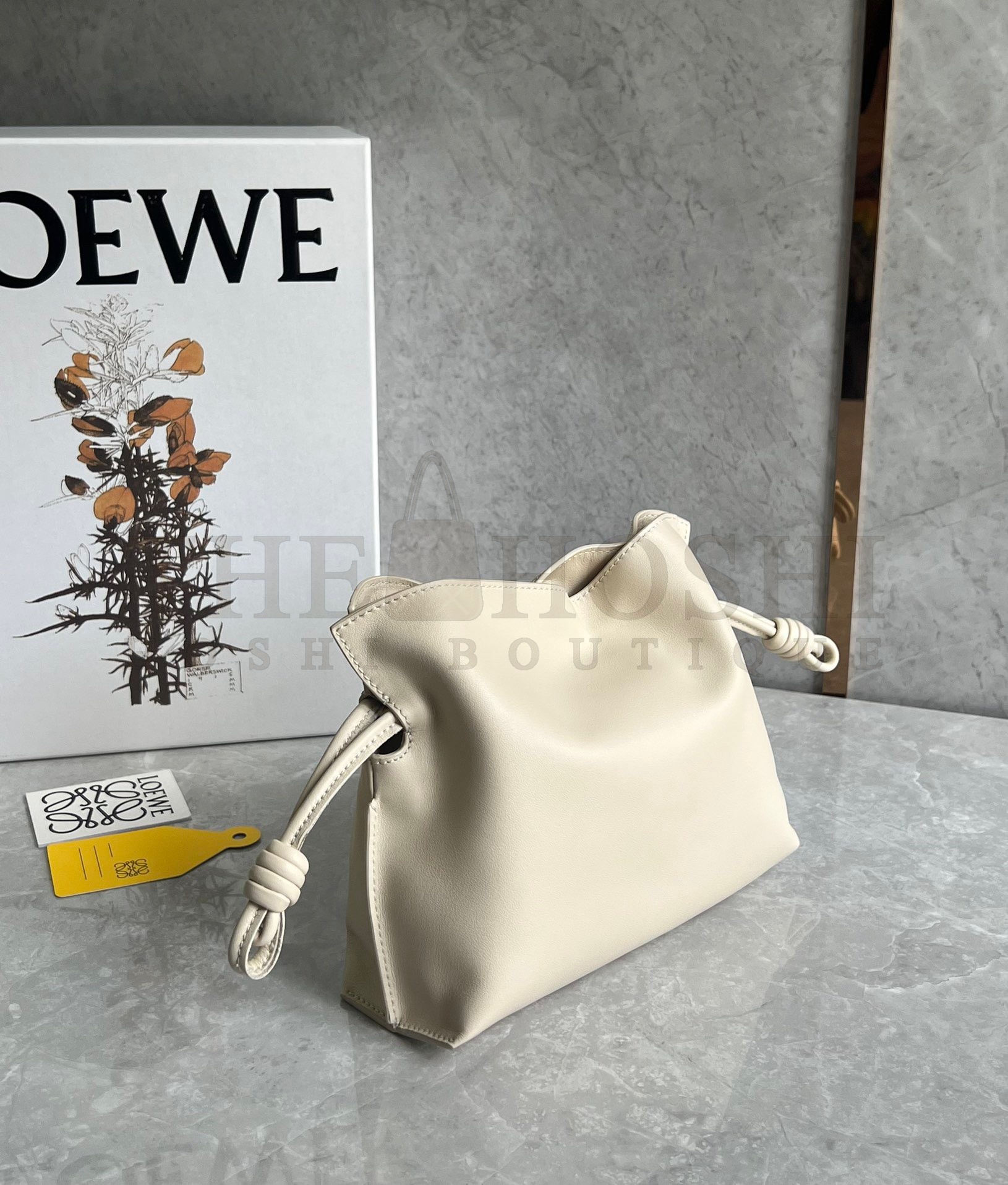 L0ew* Mini Flamenco Clutch Bag In Angora Calfskin Master Quality