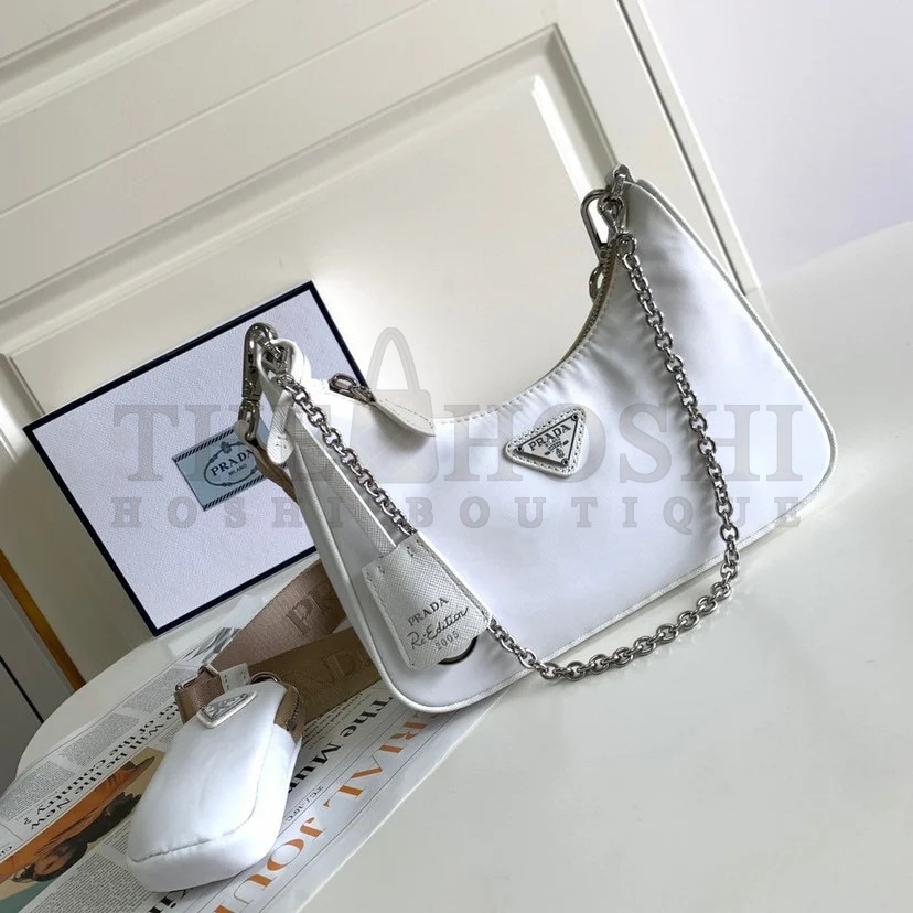 Pra*a Re-Edition 2005 Shoulder Bag In White Re-Nylon Master Quality