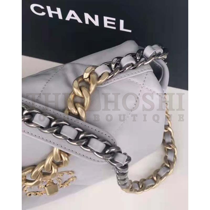 Ch**el Women 19 Flap Bag Lambskin Iridescent Gold Silver-Tone Metal Grey Master Quality