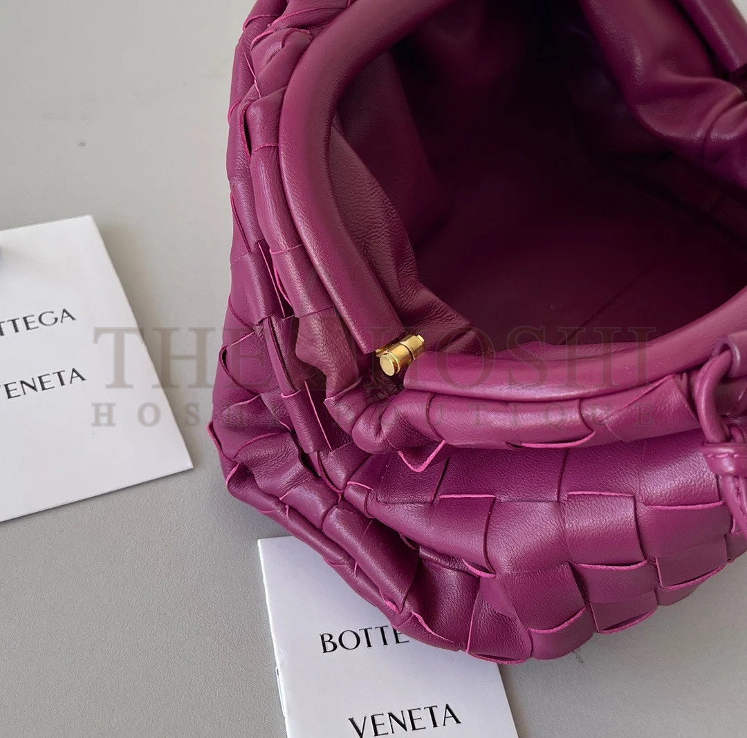 B0tt*ga Ven*ta Mini Pouch with Strap in Cinnabar Intrecciato Lambskin Master Quality