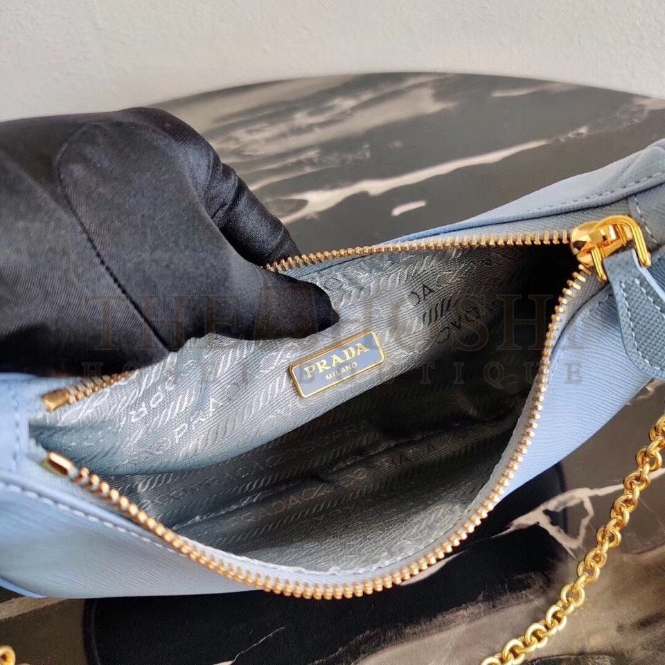 Pra*a Re-Edition 2005 Shoulder Bag In Blue Saffiano Leather Master Quality