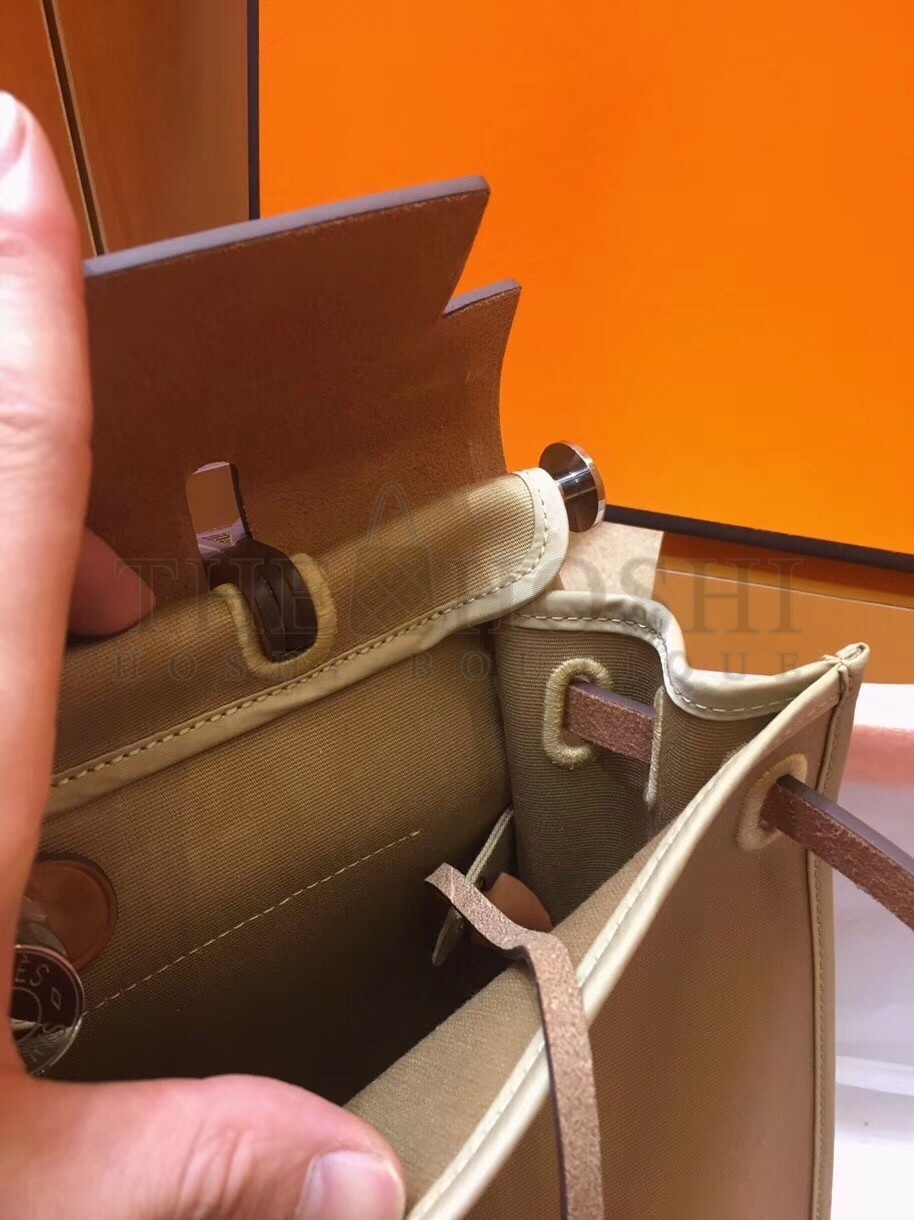 H**me5 Herbag Zip 31cm Bag In Brown And Beige Master Quality