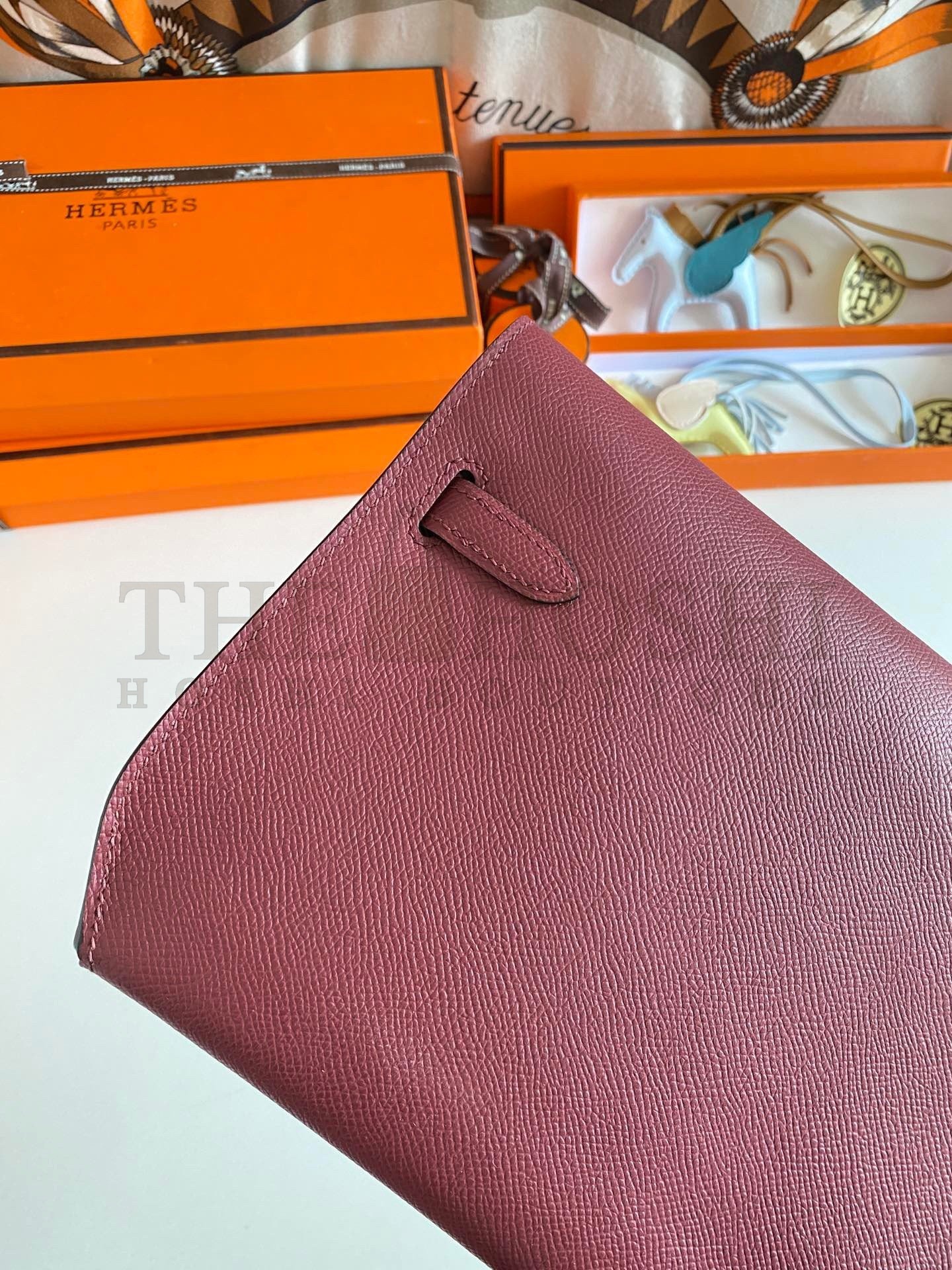 H**me5 Kelly Depeches 25 Pouch in Bordeaux Epsom Calfskin Master Quality