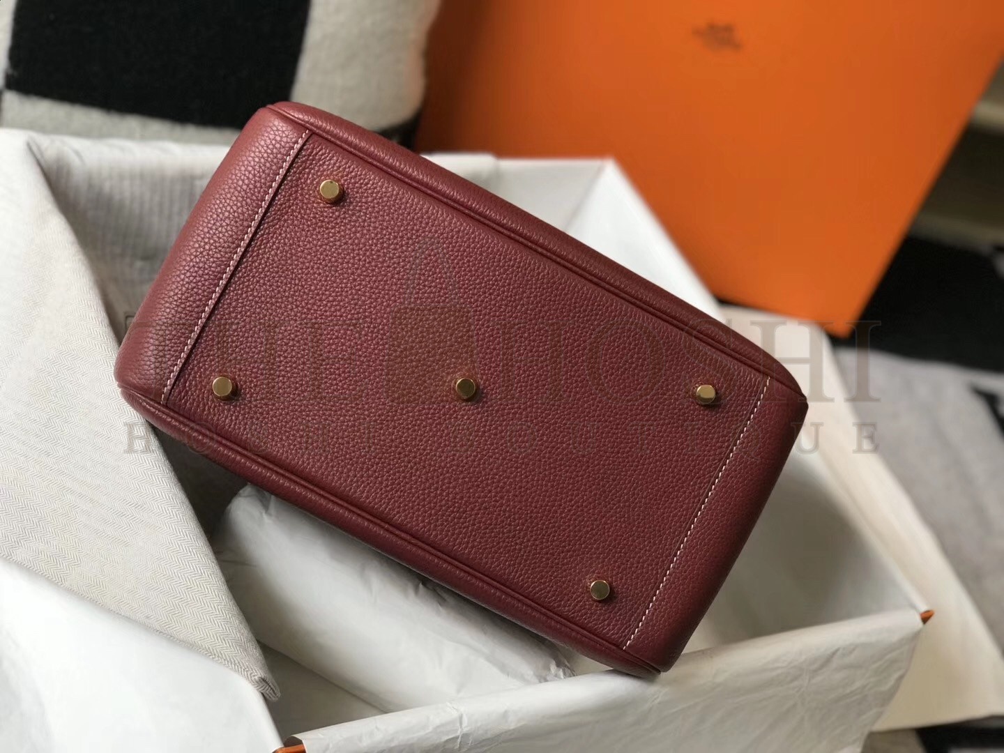 H**me5 Lindy 30cm Bag In Bordeaux Clemence Leather Master Quality