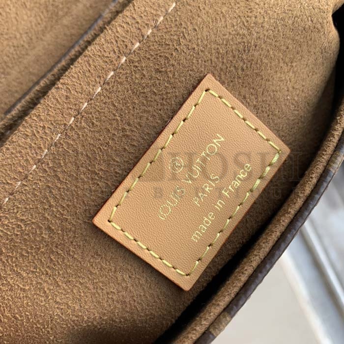 L0vis Vvtt0n LV Women Locky BB Handbag Beige Brown Monogram Coated Canvas Shearling Master Quality