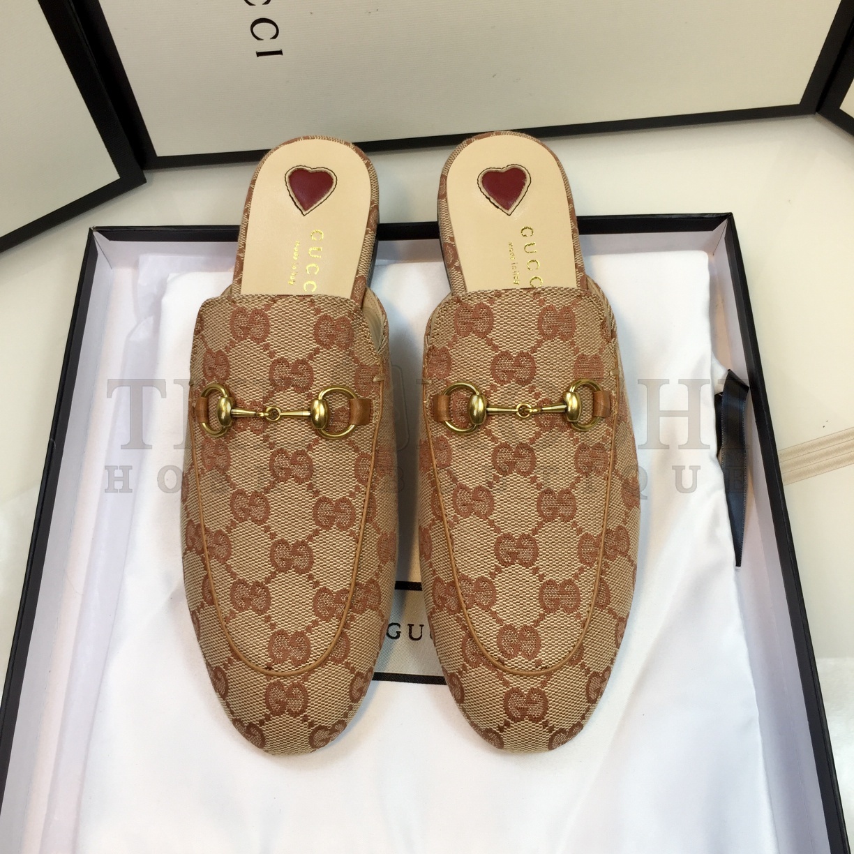 Gvc*1 GG Horsebit 3D Embossed Leather Mule Sandals Sheepskin Insole Women’s Shoes Size 34–41 Master Quality