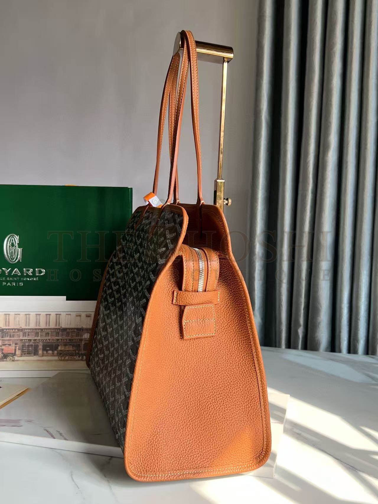 G09ard Hardy Small Commuter Tote Bag Brown Canvas Leather 40x17x31cm 020176 Master Quality