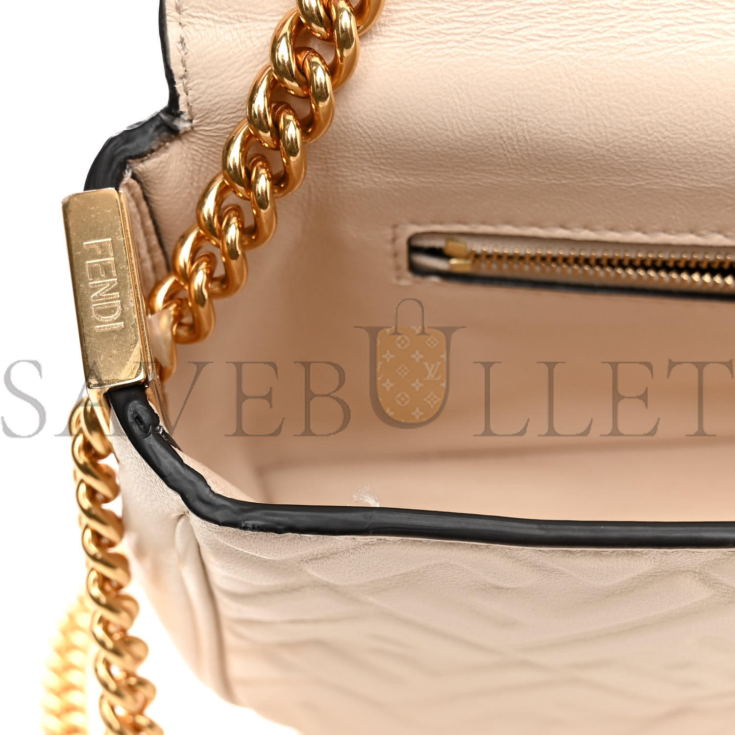 F**di NAPPA SMALL FF EMBOSSED MIDI CHAIN BAGUETTE WHITE (23*13*6cm) Master Quality